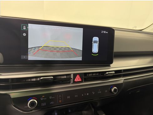 Used 2025 Kia Sorento S w/ Panoramic Sunroof Package image 16