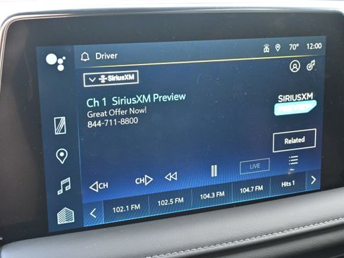 Used 2022 Chevrolet Suburban Z71 w/ Luxury Package image 37