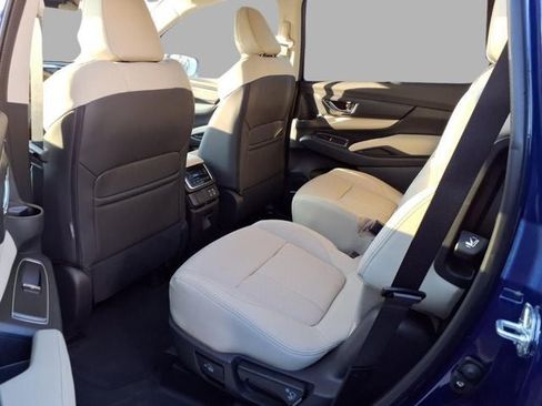 New 2026 Subaru Ascent Limited image 33