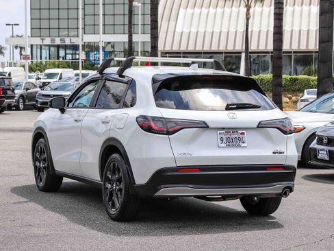 Certified 2024 Honda HR-V Sport image 12