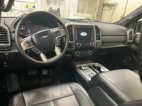 Used 2021 Ford Expedition Max XLT AWD/4WD image 8