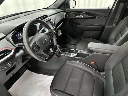Used 2023 Chevrolet TrailBlazer RS w/ Convenience Package AWD/4WD image 14