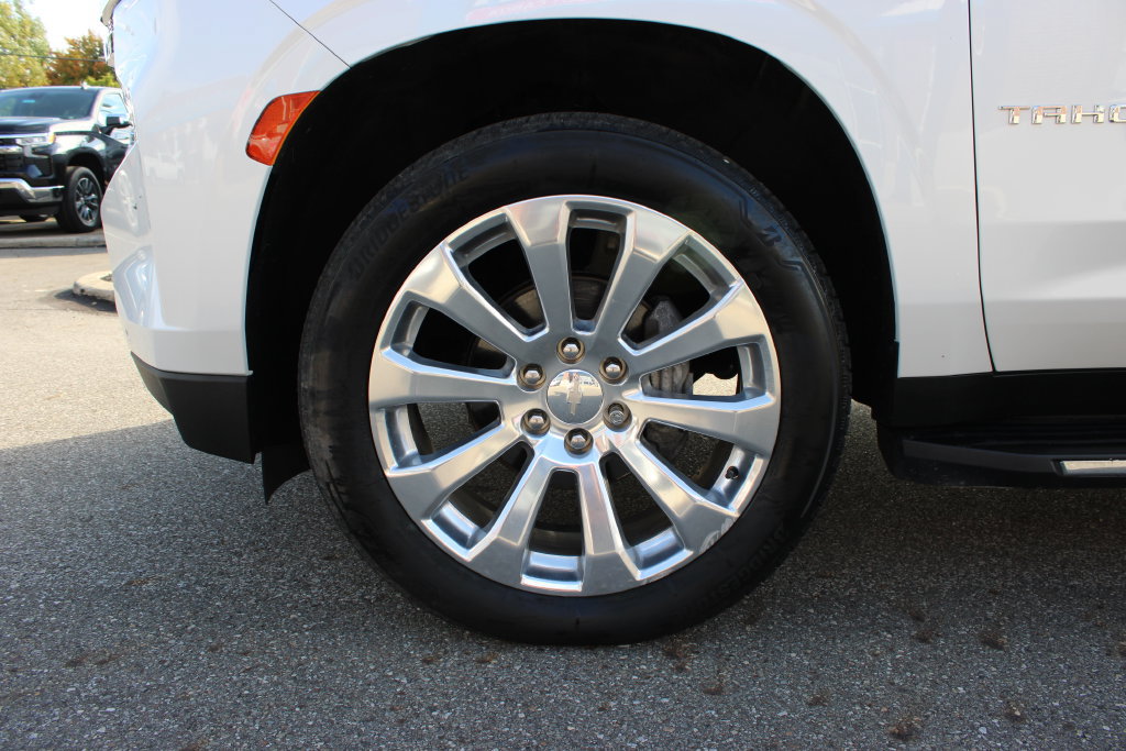 Used 2022 Chevrolet Tahoe Premier AWD/4WD image 9