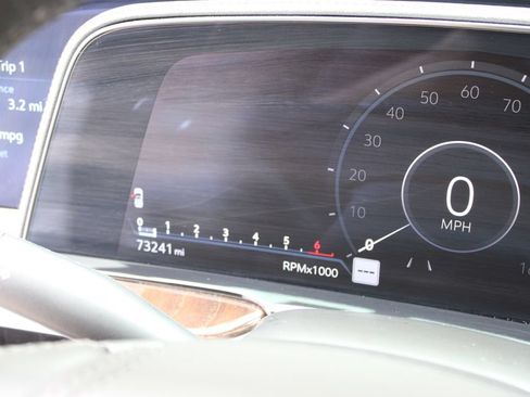 Certified 2022 Cadillac Escalade Sport Platinum AWD/4WD image 19
