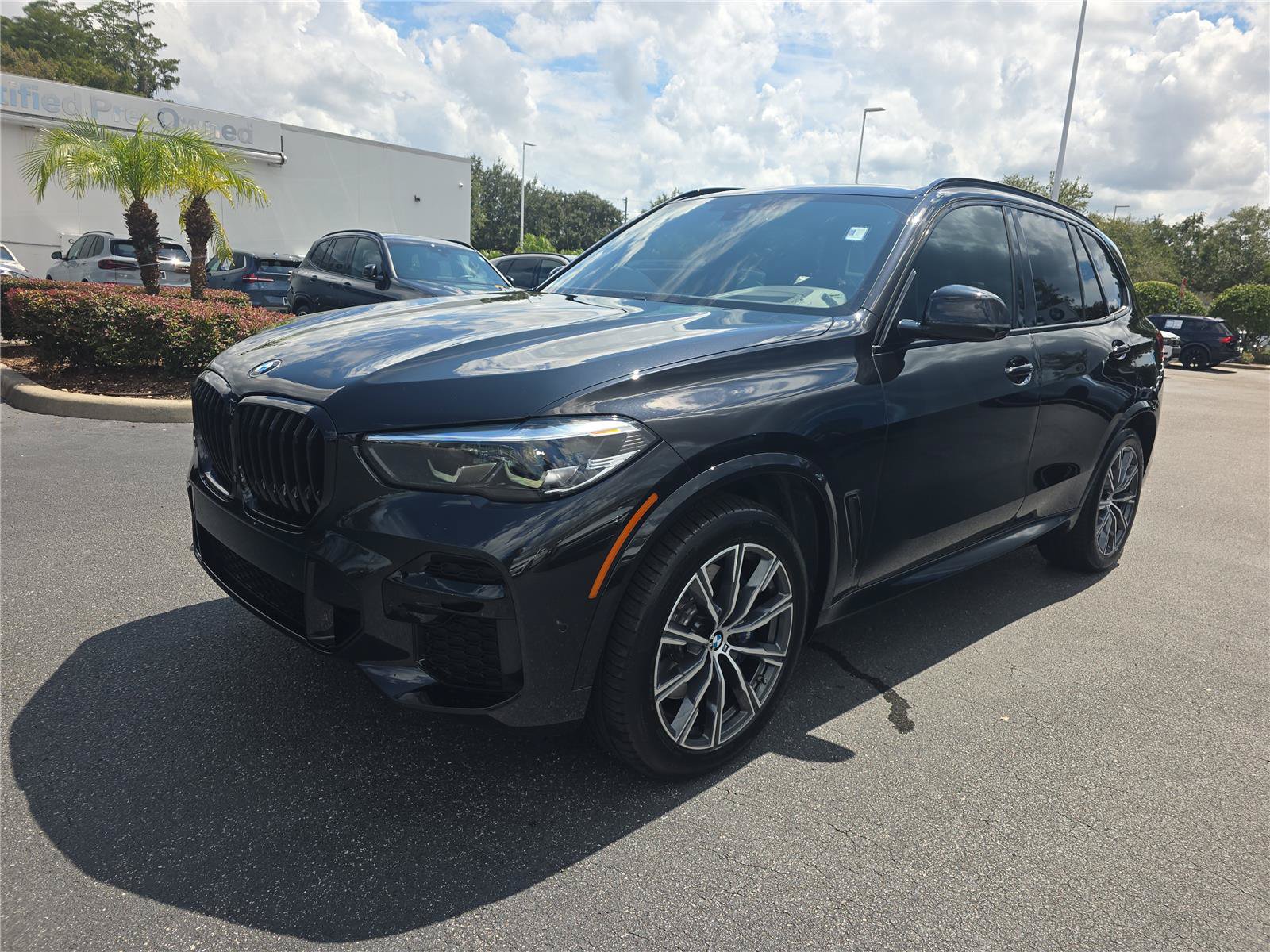 Used 2023 BMW X5 sDrive40i w/ M Sport Package RWD image 6