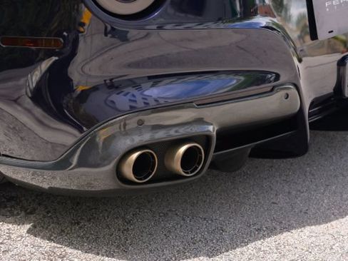 Used 2013 Ferrari F12 Berlinetta RWD image 14