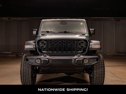 Used 2024 Jeep Wrangler Willys image 4