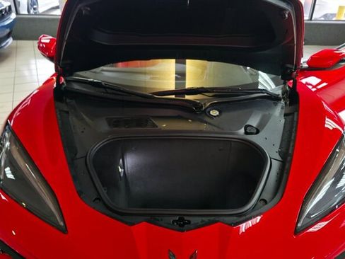 Used 2020 Chevrolet Corvette Stingray Coupe w/ Z51 Performance Package image 27