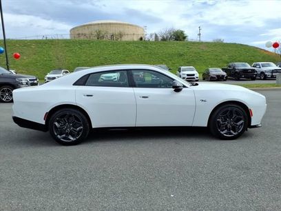 New 2026 Dodge Charger R/T w/ Driver Convenience Group