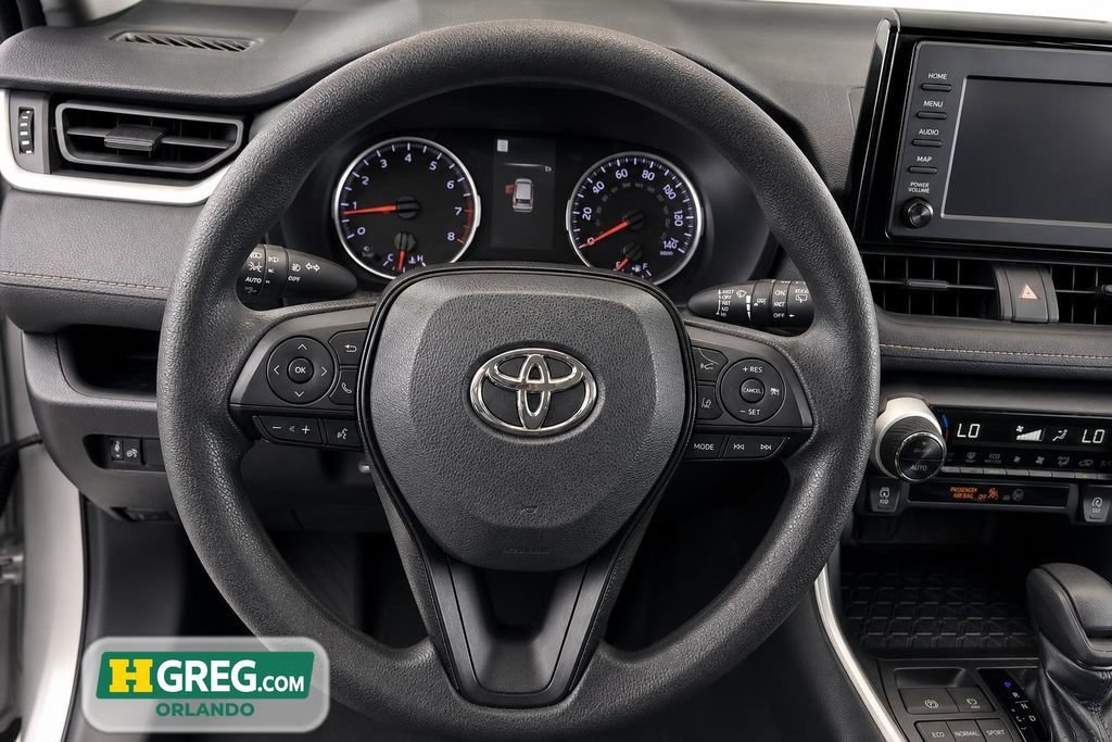 Used 2021 Toyota RAV4 XLE FWD image 11