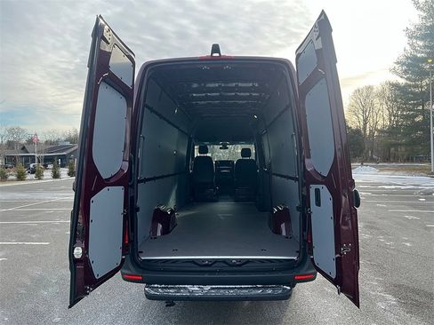 New 2026 Mercedes-Benz Sprinter 2500 image 5
