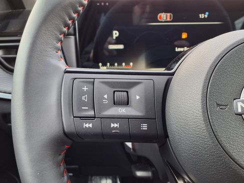 New 2026 Nissan Kicks SR w/ Cold Weather Package AWD/4WD image 39
