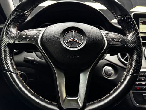 Used 2015 Mercedes-Benz GLA 250 image 23