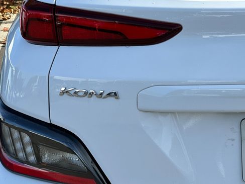 Used 2023 Hyundai Kona Limited w/ Cargo Package image 43