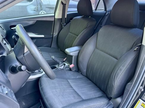 Used 2013 Toyota Corolla S image 7