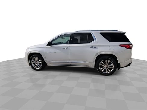 Used 2020 Chevrolet Traverse High Country FWD image 4