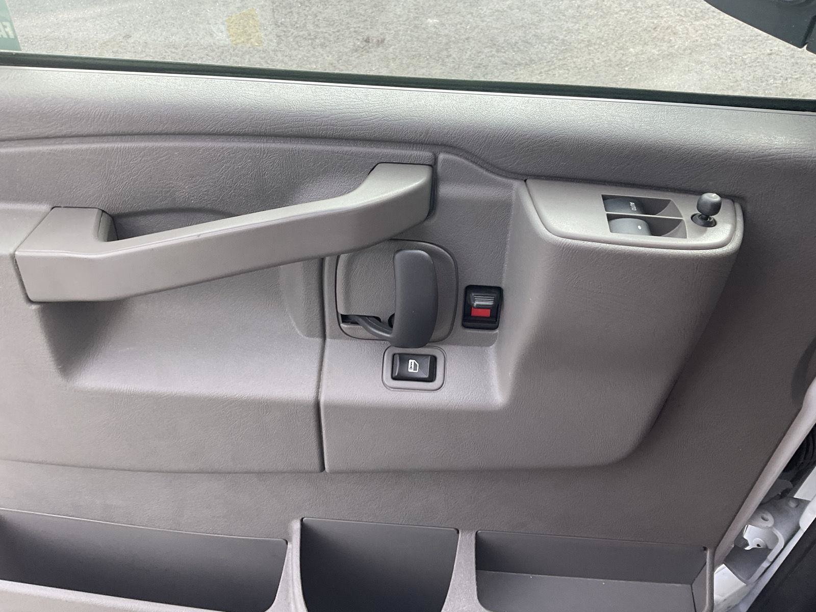 Used 2025 GMC Savana 2500 w/ Driver Convenience Package RWD image 13