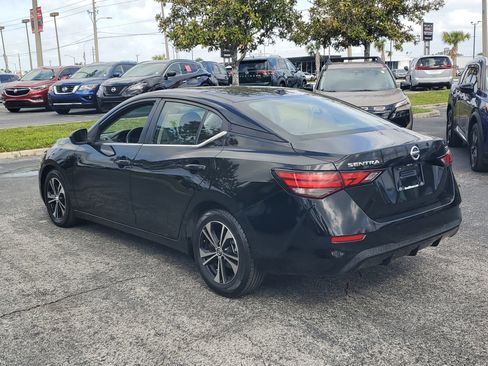 Used 2021 Nissan Sentra SV image 7