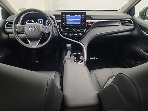Used 2023 Toyota Camry SE w/ Cold Weather Package image 22