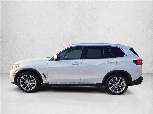 Used 2023 BMW X5 sDrive40i RWD image 9