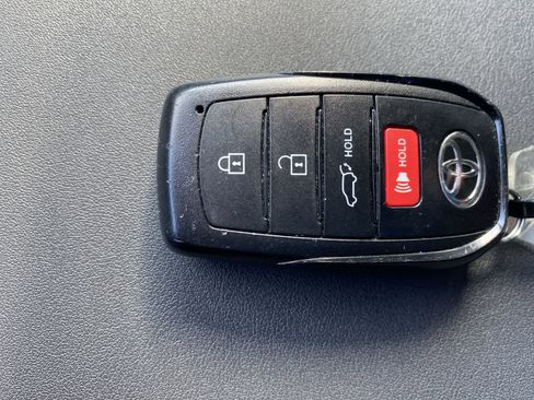 Certified 2025 Toyota Highlander XSE image 45