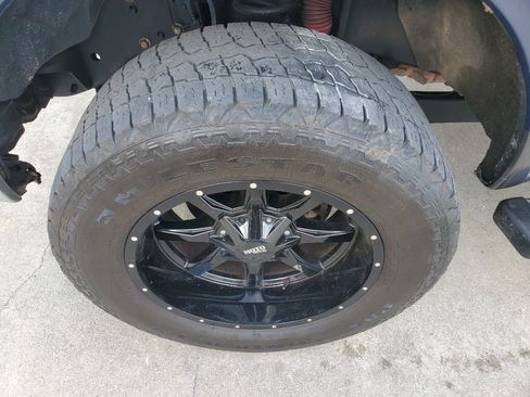 Used 2015 Ford F250 Lariat w/ Chrome Package image 16