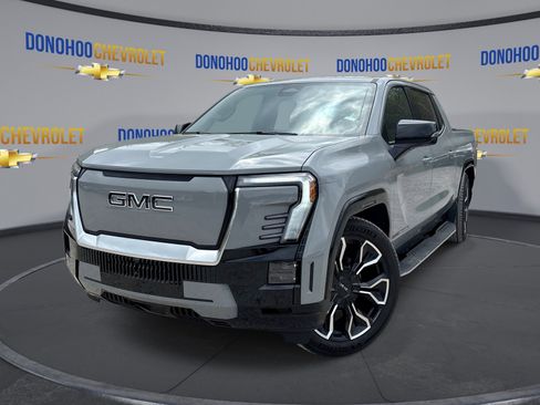 Used 2024 GMC Sierra EV Denali image 4