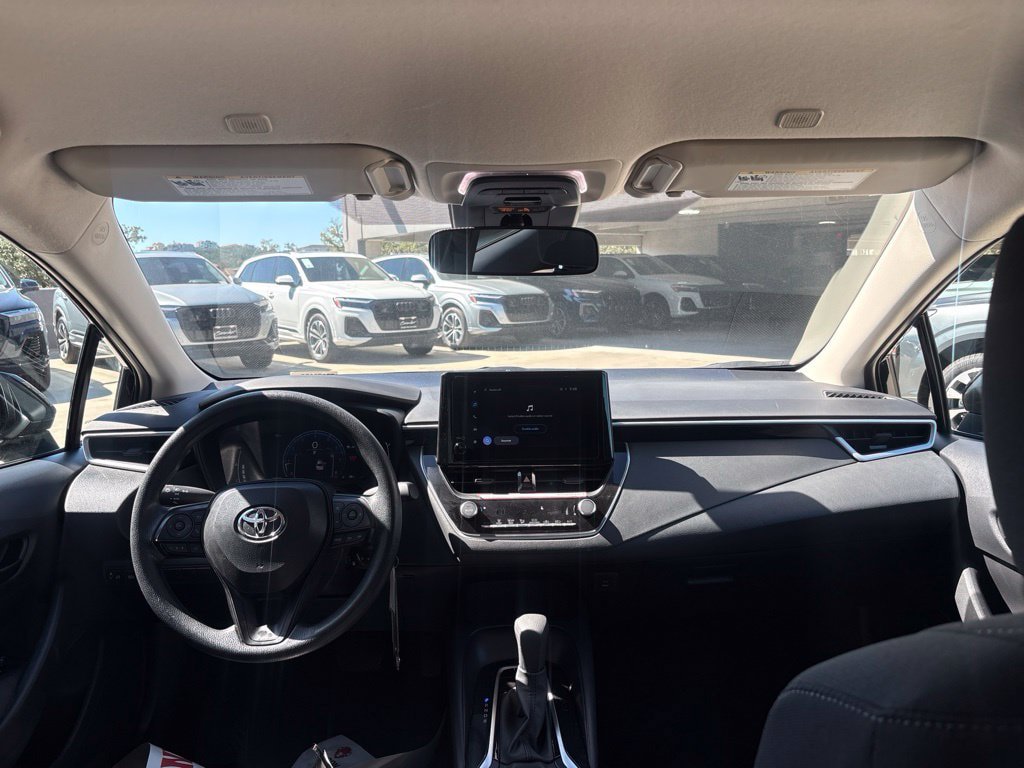 Used 2026 Toyota Corolla LE FWD image 20
