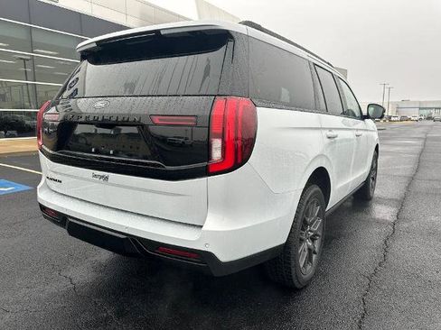 New 2025 Ford Expedition Platinum w/ Stealth Performance Package image 29