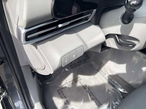 Used 2024 Hyundai Elantra SEL image 20