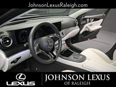 Used 2022 Mercedes-Benz E 350 4MATIC Sedan image 14