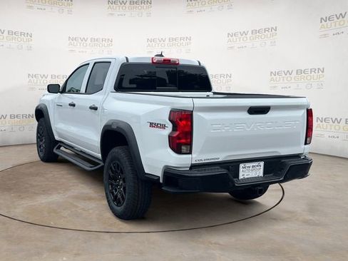 New 2026 Chevrolet Colorado Trail Boss AWD/4WD image 3