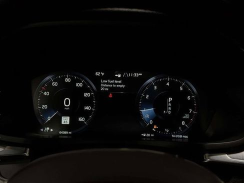 Used 2020 Volvo V60 T5 Momentum FWD image 16