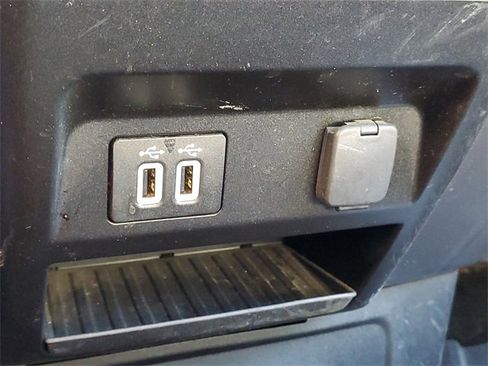 Used 2019 Ford F150 XLT w/ Equipment Group 302A Luxury image 28