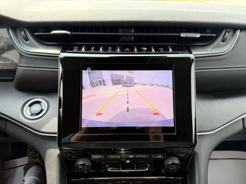 Used 2023 Jeep Grand Cherokee L Laredo w/ Luxury Tech Group I image 30