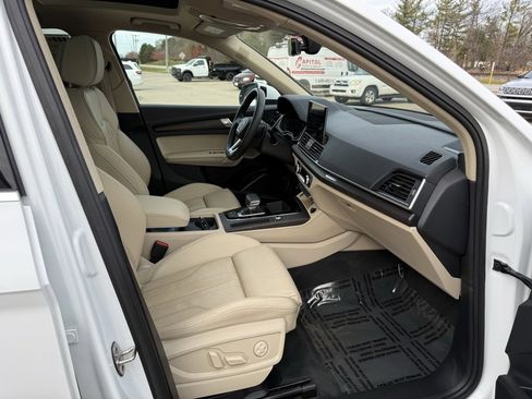 Used 2024 Audi Q5 2.0T Premium Plus image 35
