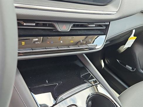 New 2025 Buick Envision Preferred image 16