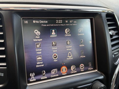 Used 2016 Jeep Grand Cherokee Overland image 39