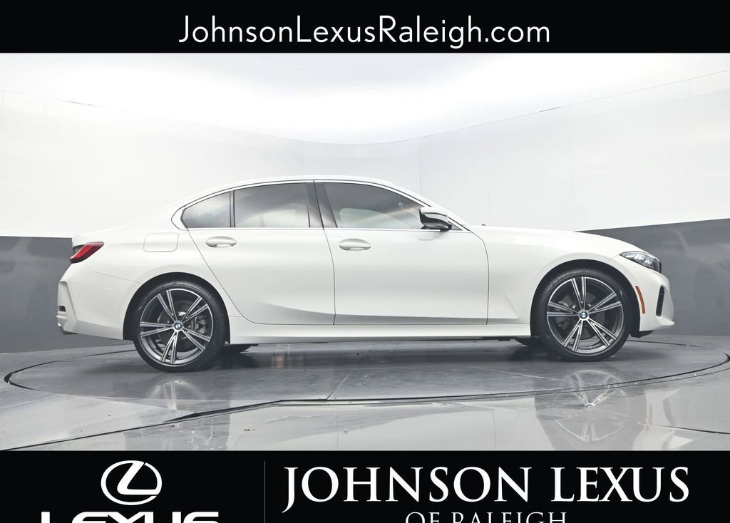 Used 2024 BMW 330i Sedan w/ Premium Package RWD image 20
