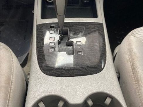 Used 2008 Hyundai Santa Fe GLS FWD image 13