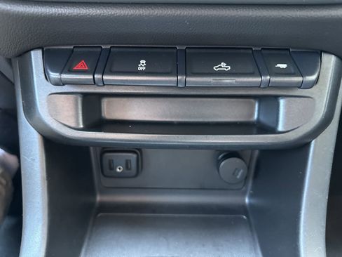 Used 2019 Chevrolet Colorado LT AWD/4WD image 23