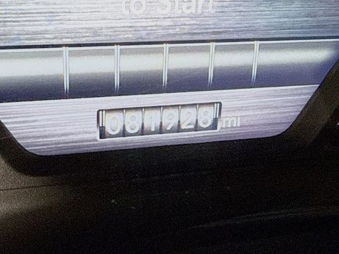 Used 2019 RAM 1500 Laramie image 5