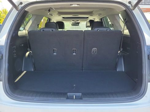 Used 2022 Hyundai Palisade Limited FWD image 8