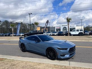 Used 2025 Ford Mustang Coupe video 2