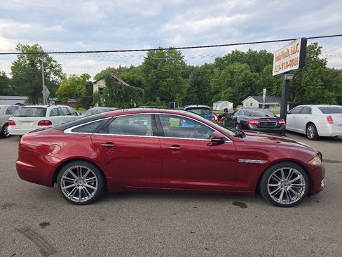 Used 2011 Jaguar XJ RWD image 13