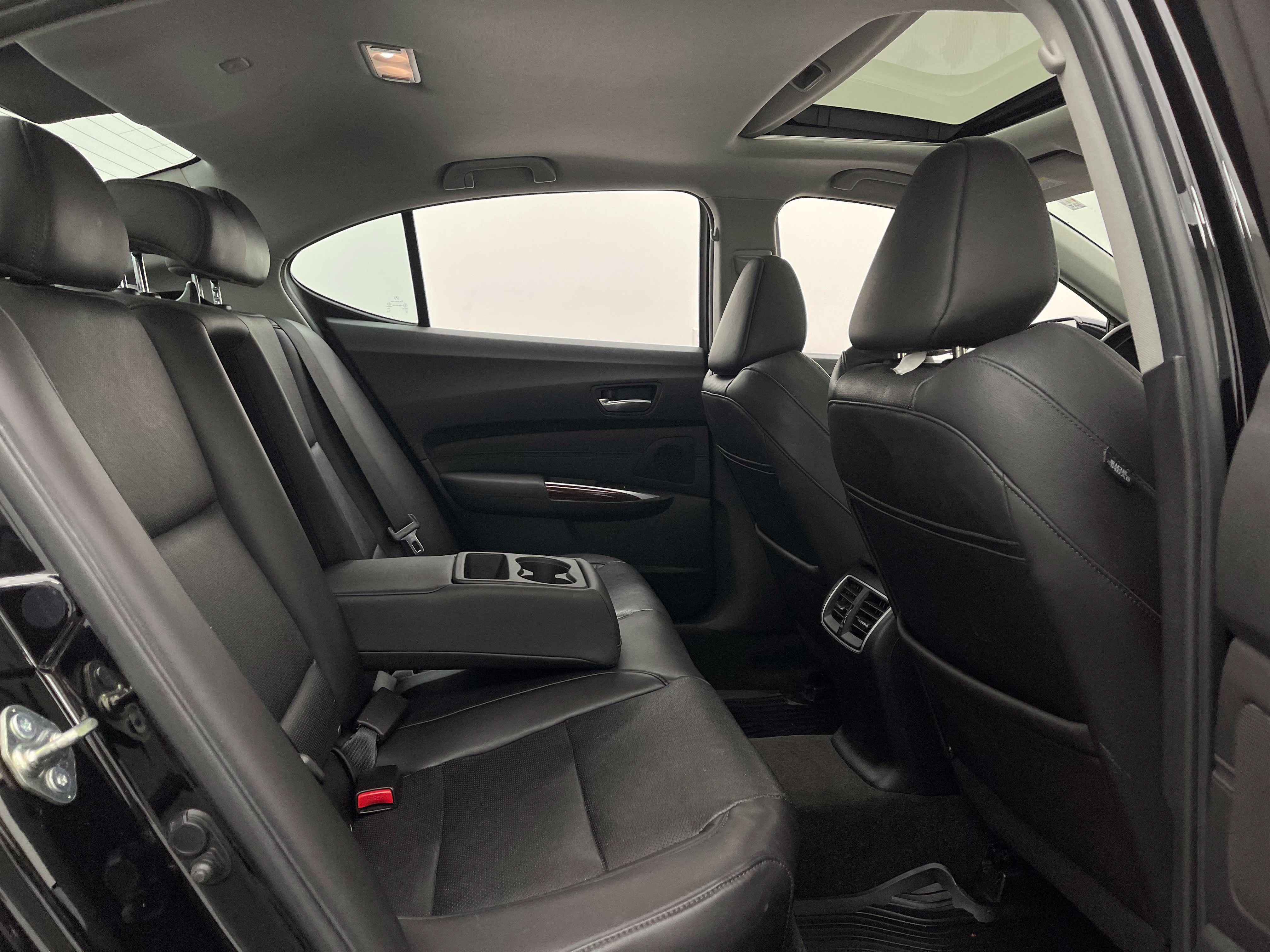 Used 2016 Acura TLX w/ Technology Package FWD image 37