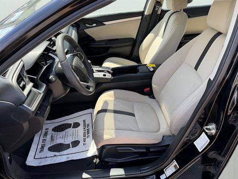 Used 2018 Honda Civic EX image 19