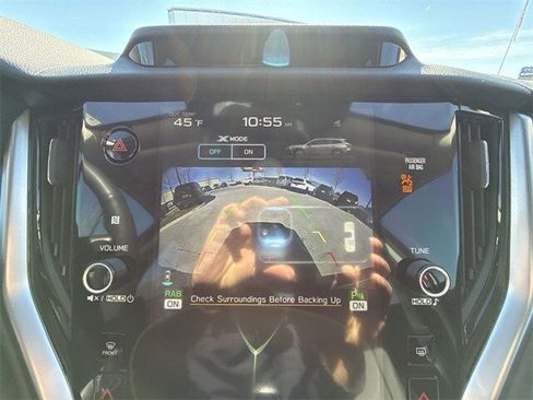 Used 2025 Subaru Outback Touring XT image 17