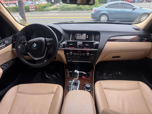 Used 2017 BMW X3 xDrive28i AWD/4WD image 18