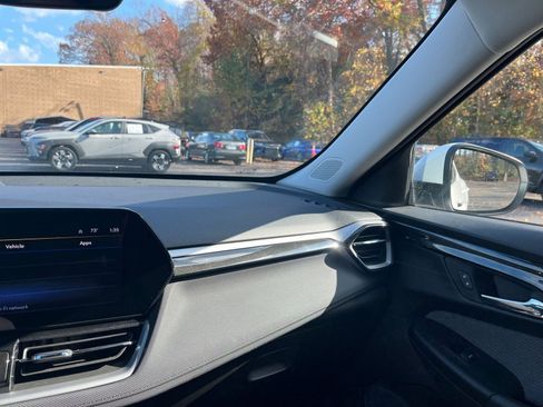 Used 2025 Chevrolet TrailBlazer LT image 31